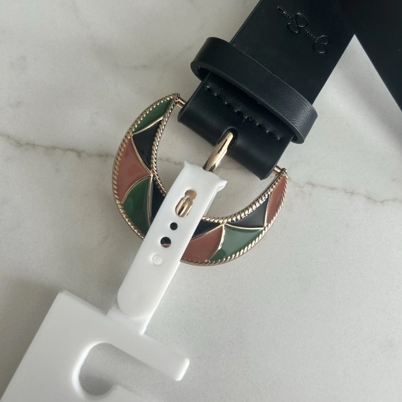 Jessica Simpson Women’s Belt Size Small Color: Black Mosaic NEW! - Picture 3 of 6